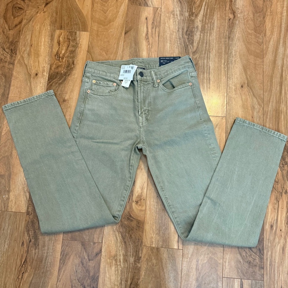 American Eagle Outfitters Men's Sage Straight Jeans
